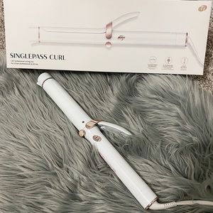 T3 SINGLEPASS CURL 1.25” Curling Iron… NO BOX